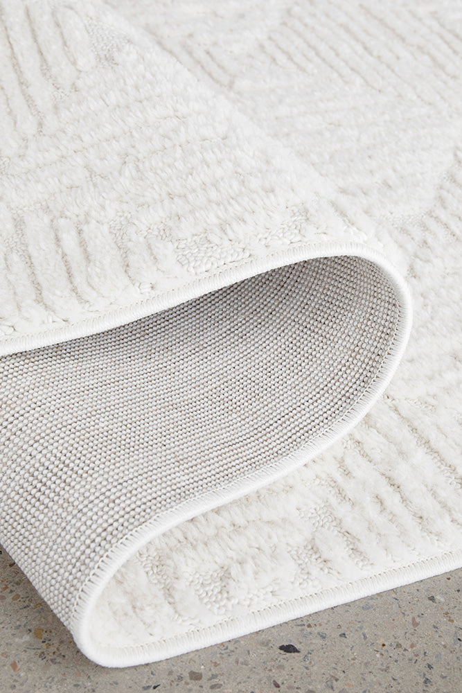 Serenade Shilo White Runner Rug