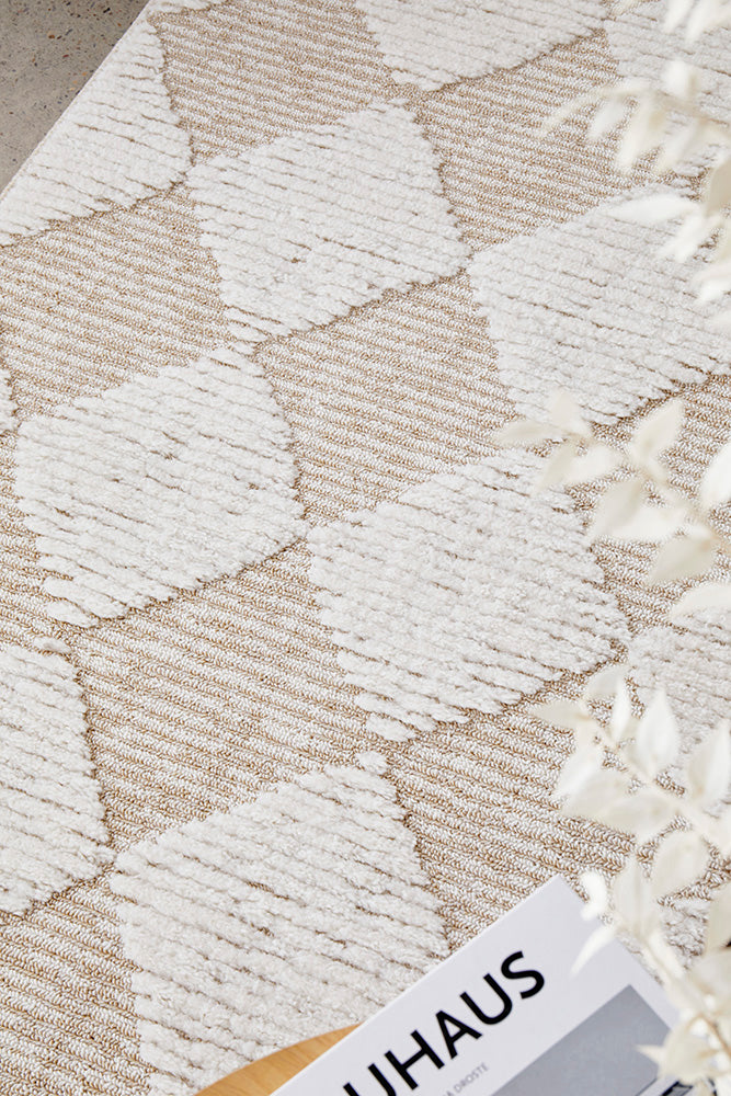 Serenade Yuri Natural Runner Rug