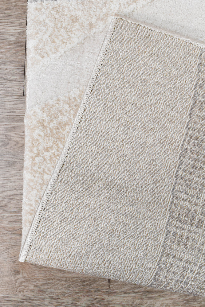 Sophia Roam Rust Rug