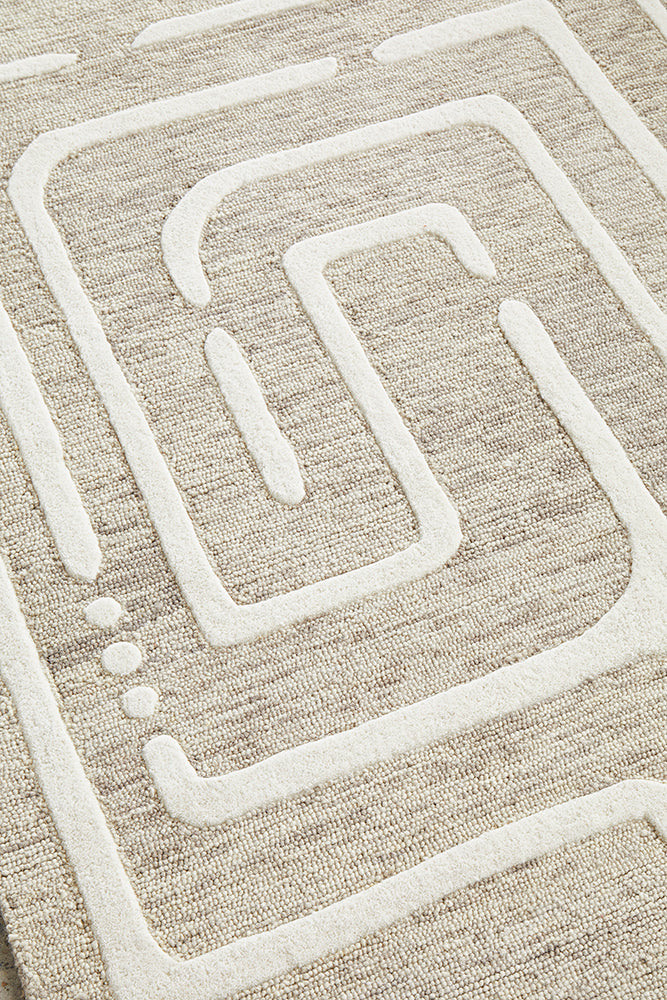 Crest Maze Linen Rug