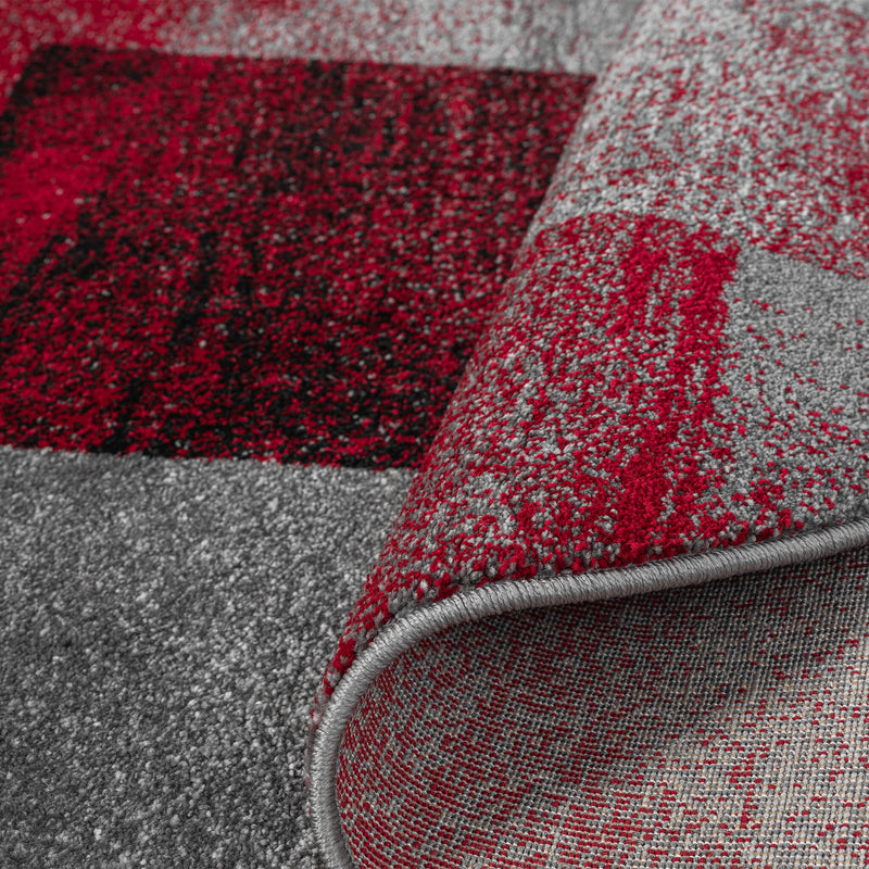 Shale layered Red Round Rug