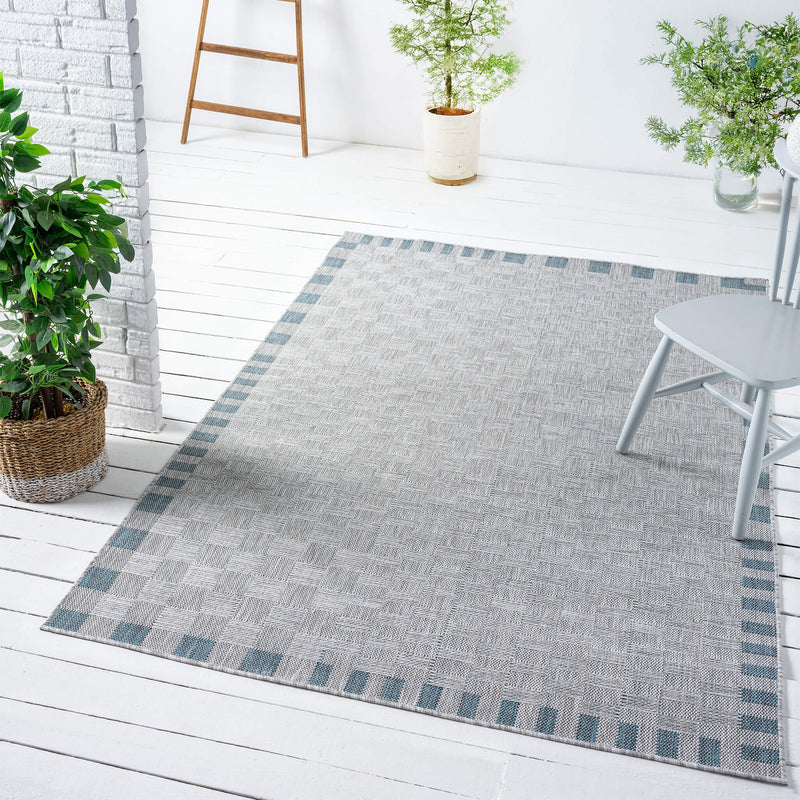 Exterior Cloud Border Blue Rug
