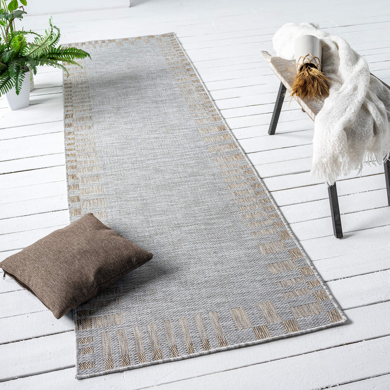 Exterior Cloud Border Beige Runner Rug