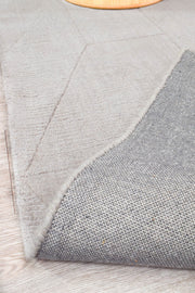 Dakota Fuzzy Briliant Grey Rug