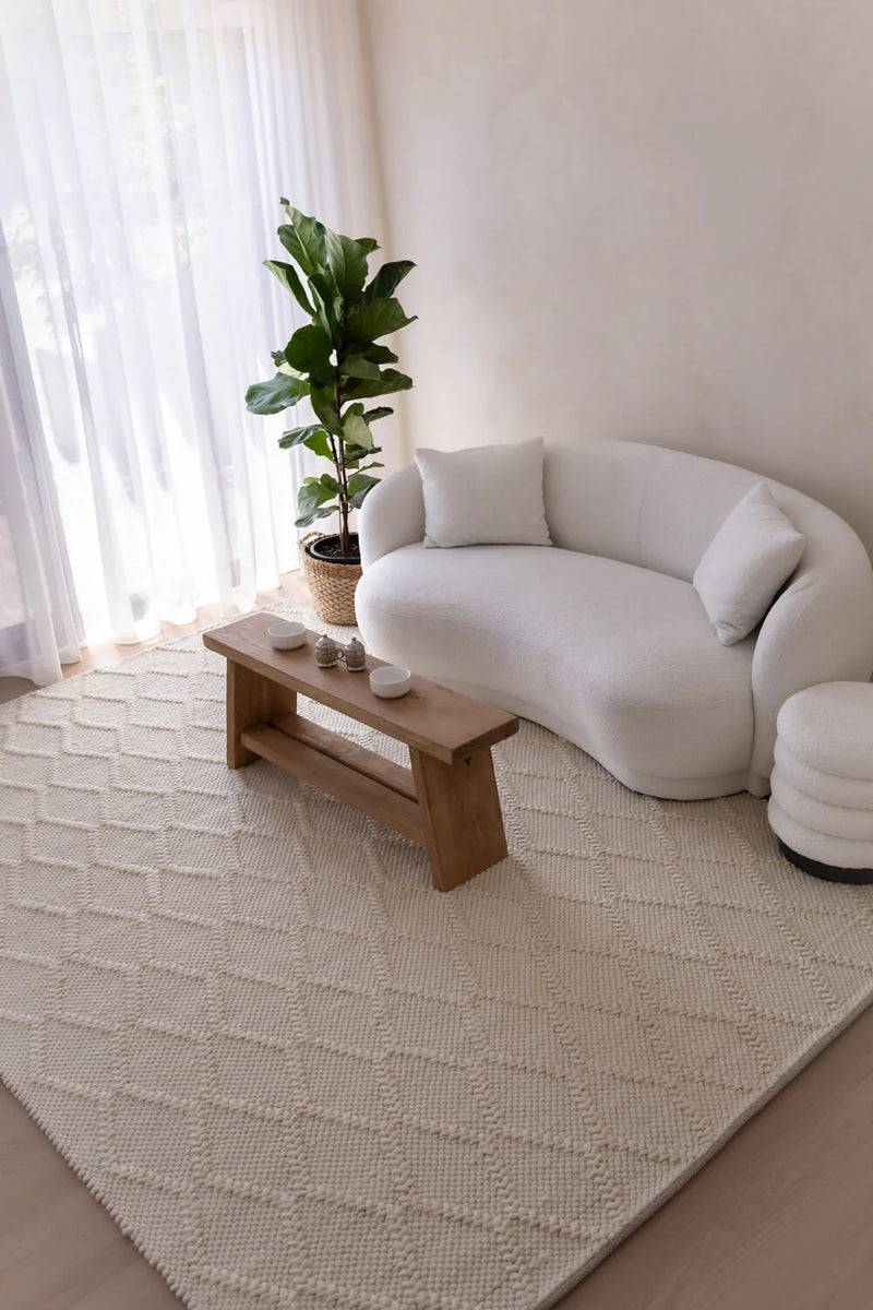 Treasure White Wool Rug