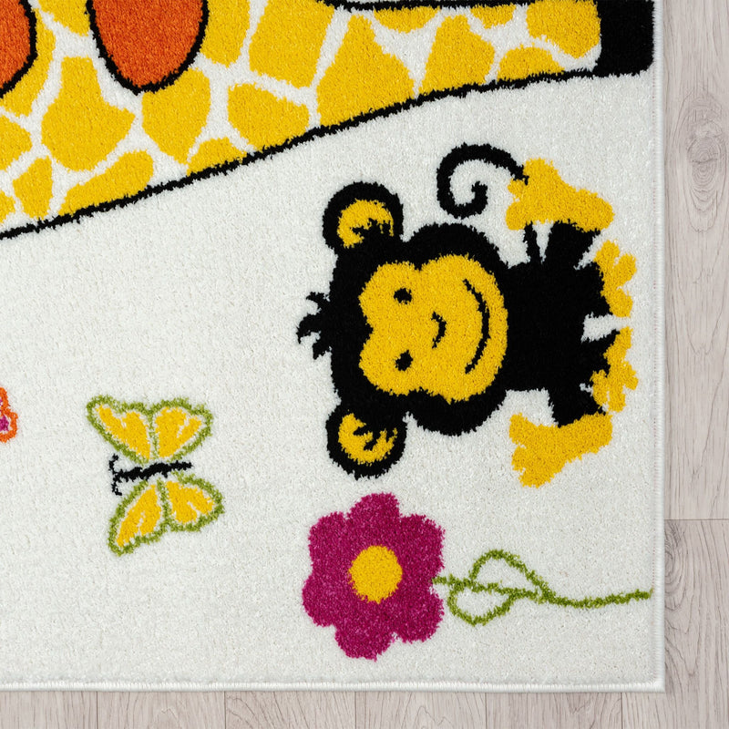 Kidszone Giraffe Cream Rug
