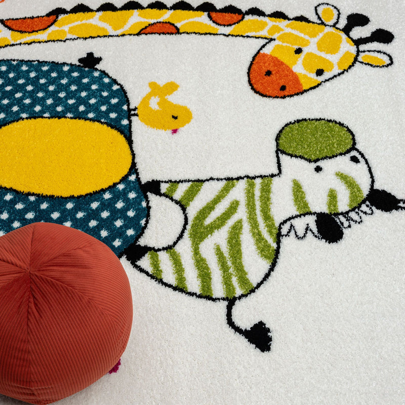 Kidszone Giraffe Cream Rug
