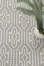 Wamberal Geometric Light Grey Wool Rug
