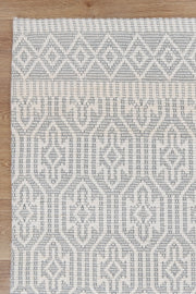 Wamberal Geometric Light Grey Wool Rug