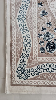 SilkVera Medallion White Uniart Rug