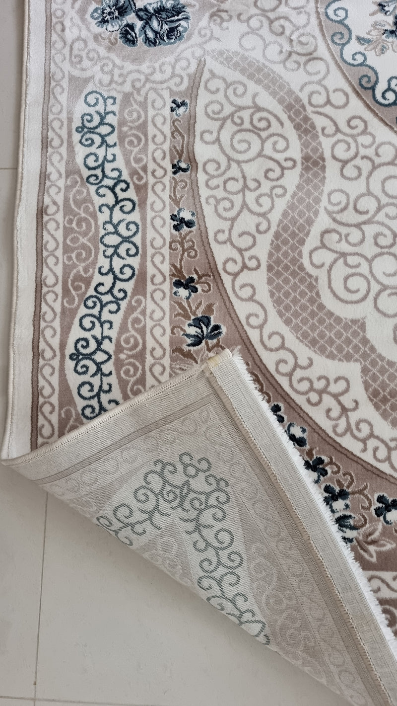 SilkVera Medallion White Uniart Rug