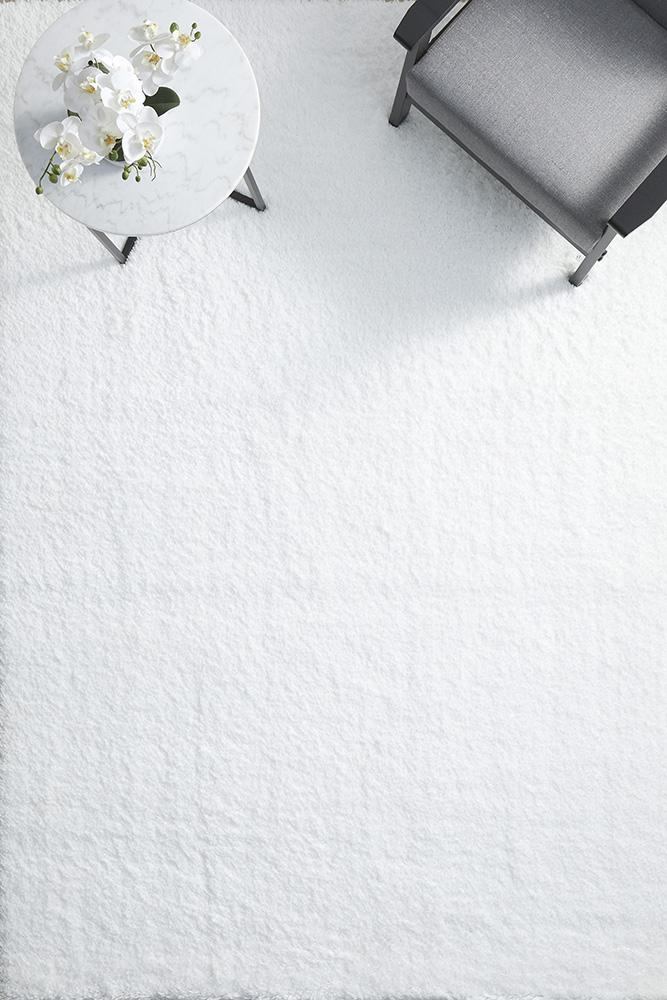Essence White Rug