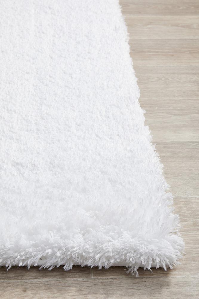Essence White Rug
