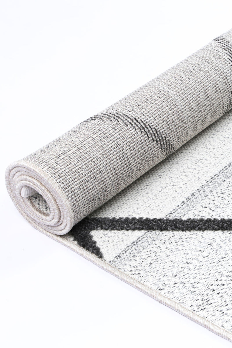 Aresa Cream Anthrasite Diamond Rug