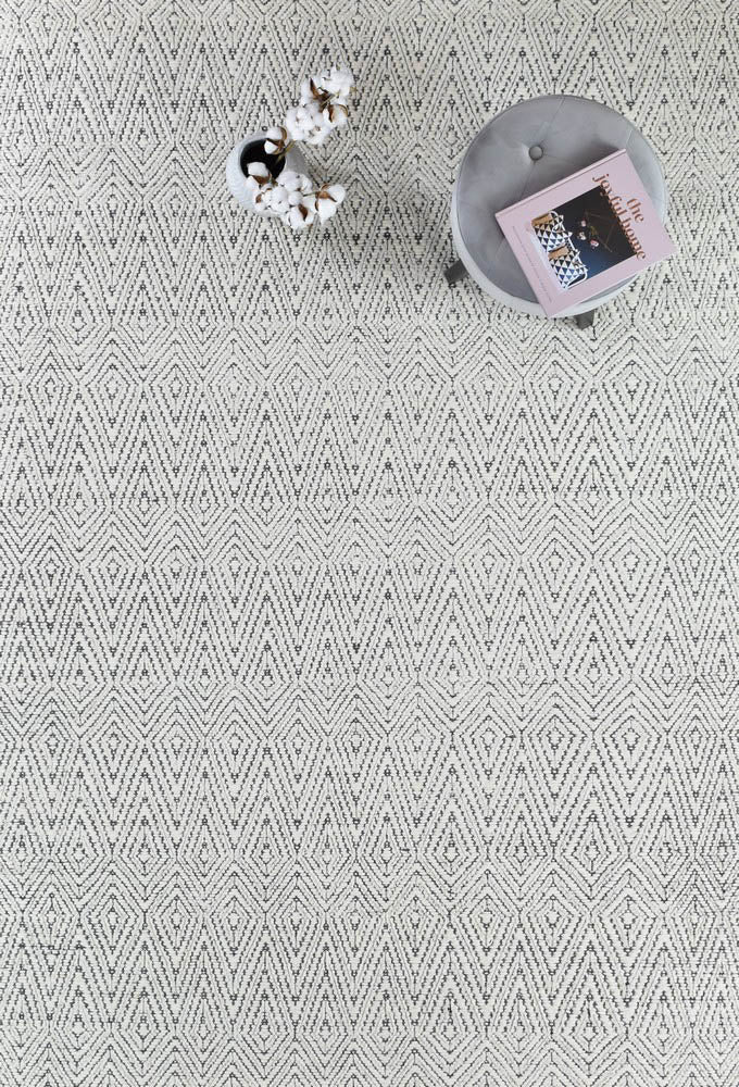 Dolomite Ivory Rug