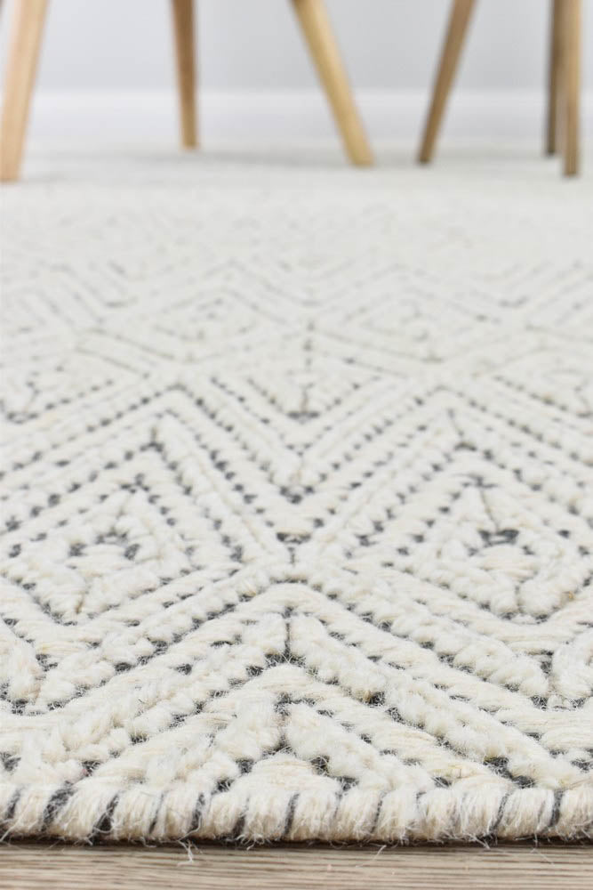 Dolomite Ivory Rug