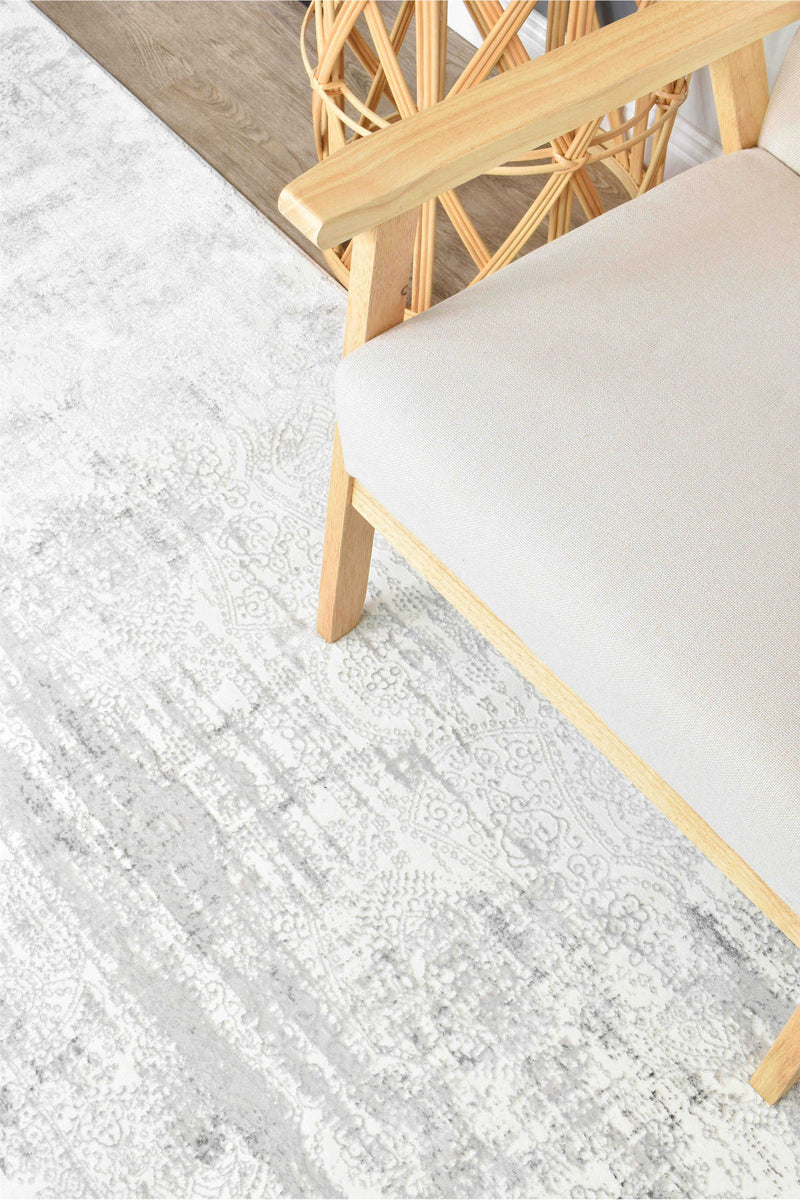 Griffon Gill Grey White Grey Rug