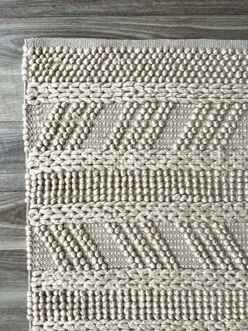 Artistic Doyen Cream Rug