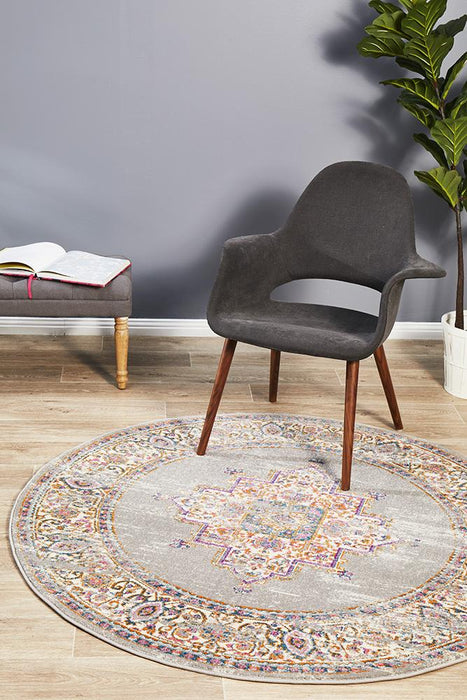 Eclectic Criticalne Grey Round Rug
