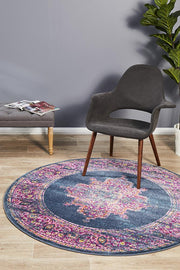 Eclectic Criticalne Round Rug