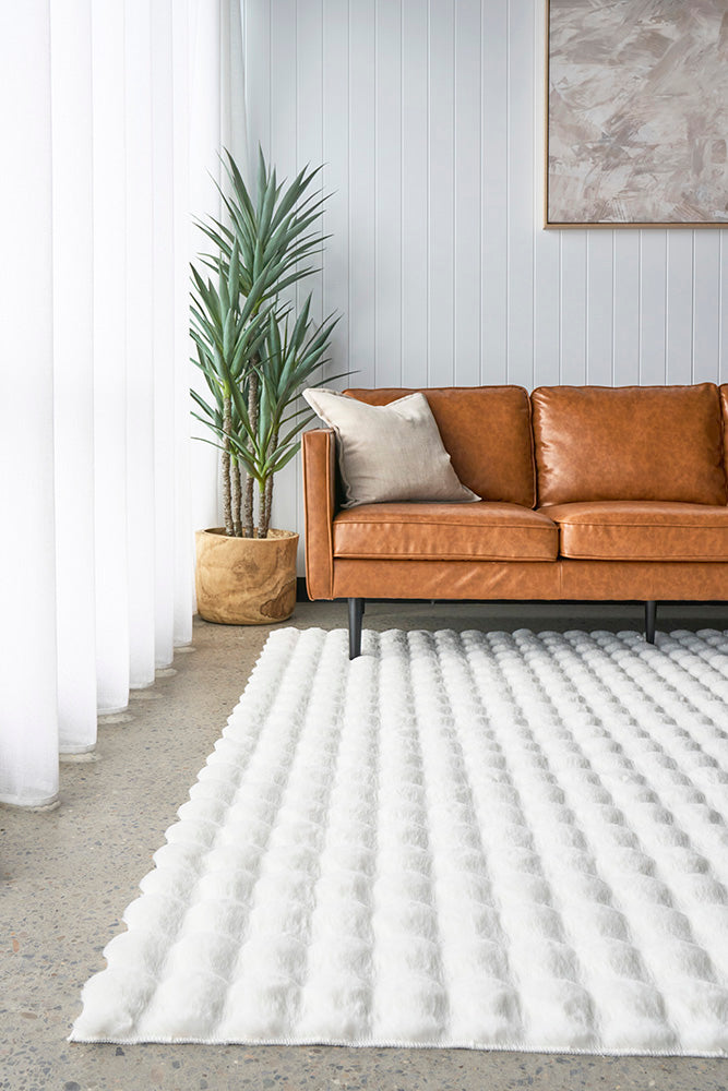 Bubble Machine Washable White Rug