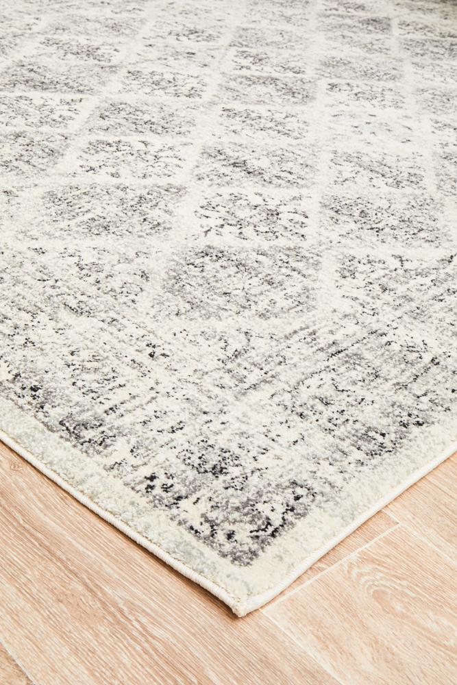 Rhythmic Clear Grey Rug