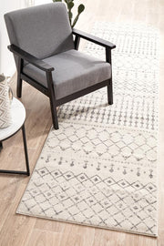 Miter Inozu Silver Runner Rug