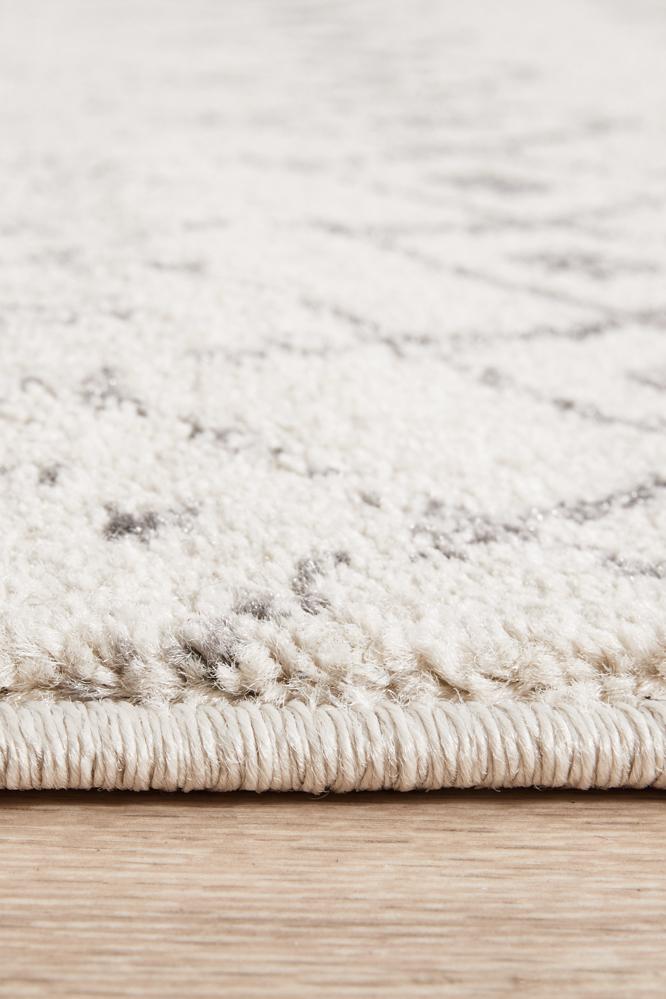 Miter Inozu Silver Runner Rug