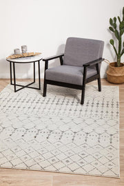 Miter Inozu Silver Rug