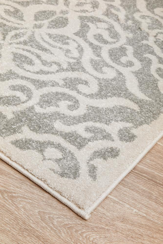 Miter Celsus Silver Rug