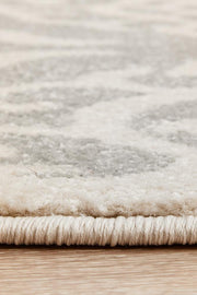 Miter Celsus Silver Rug