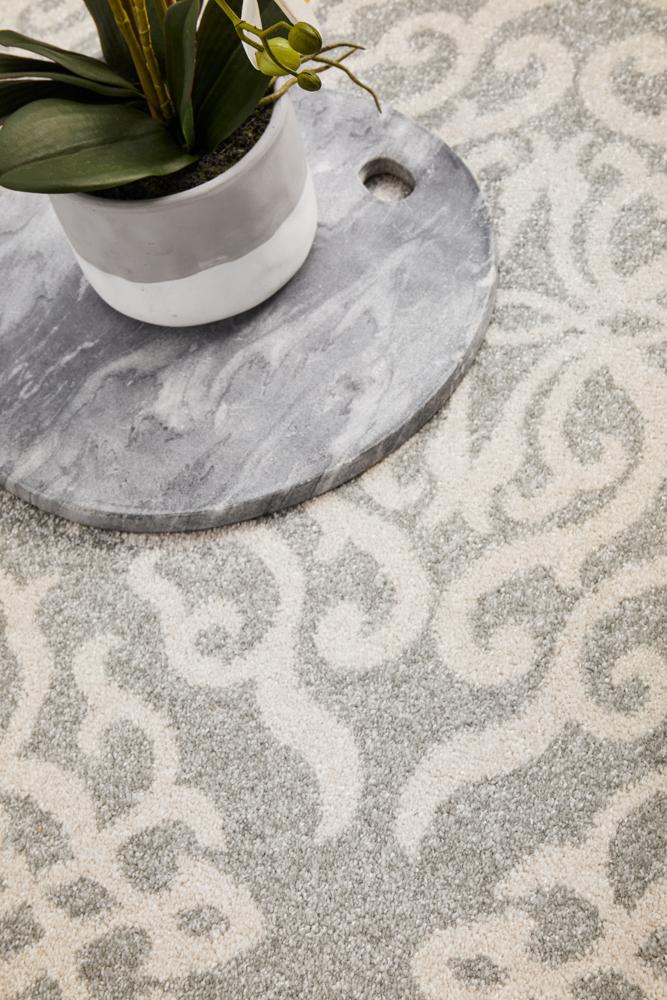 Miter Celsus Silver Rug