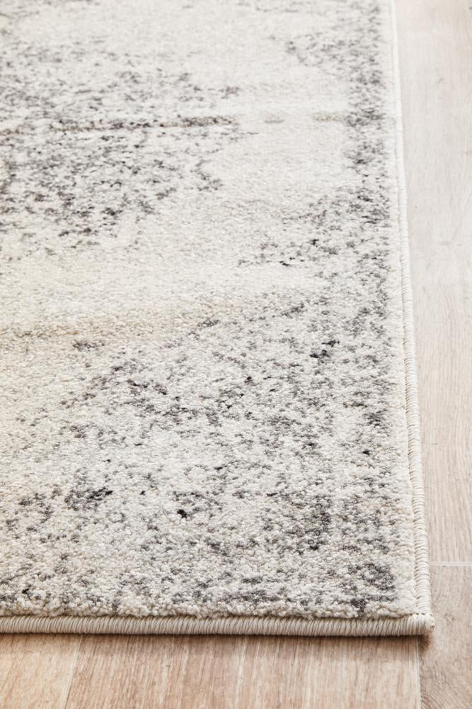 Miter Simena Silver Runner Rug