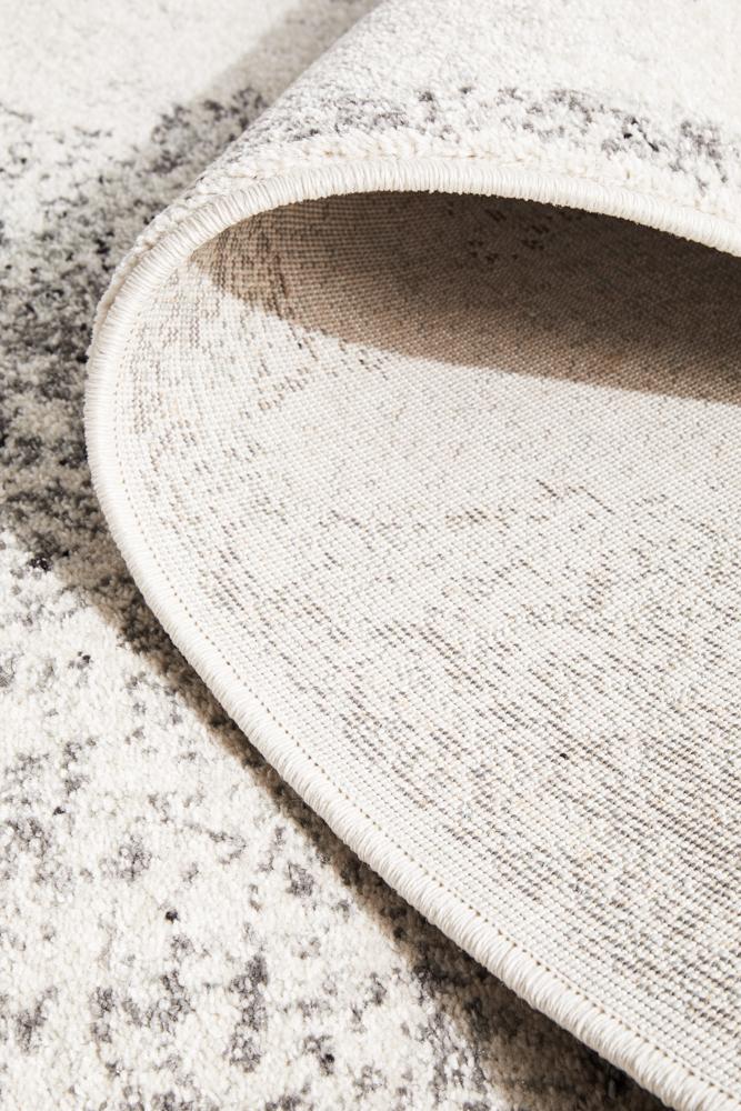 Miter Simena Silver Runner Rug