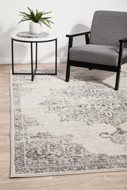 Miter Simena Silver Rug