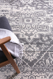 Graceful Audrey Ivory Grey Rug