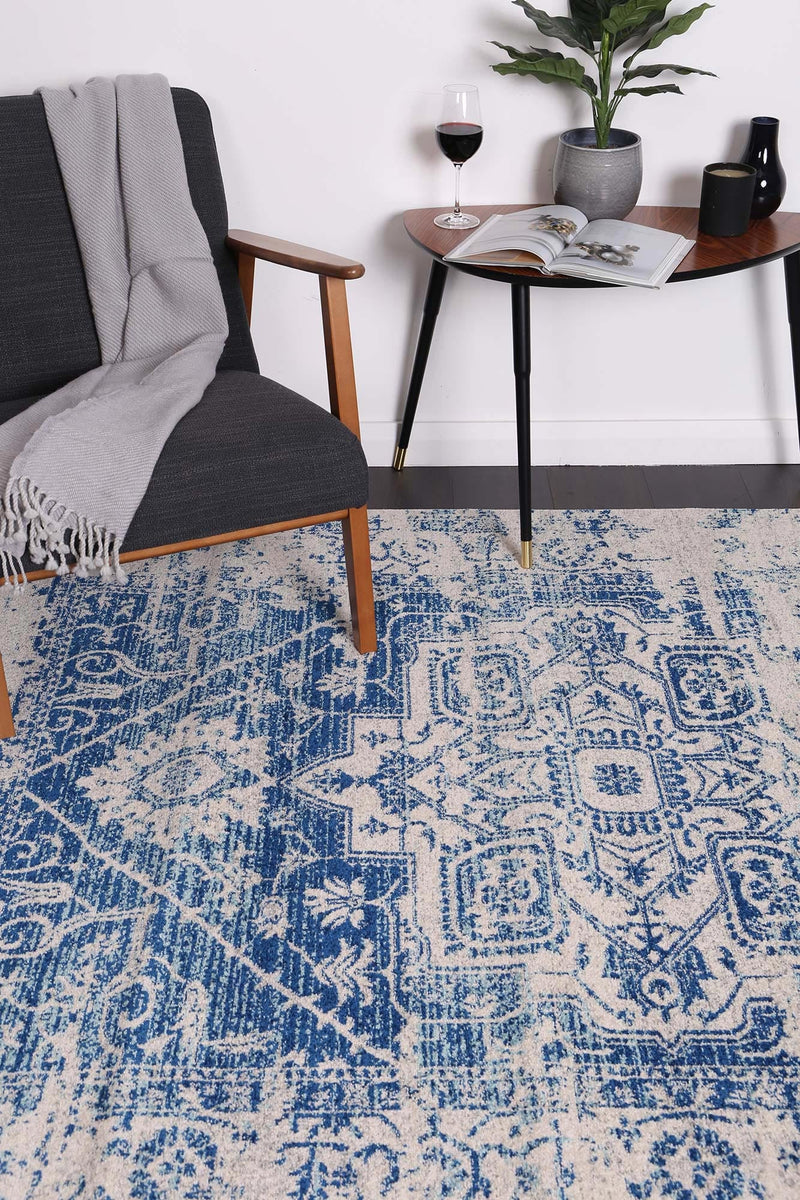 Graceful Audrey Ivory Navy Rug
