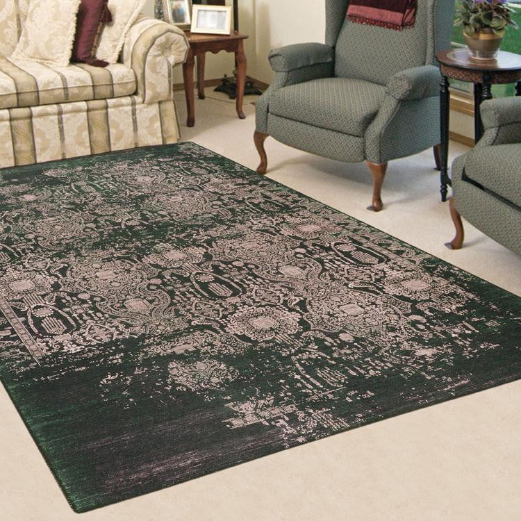 Divan Settee Green Rug