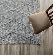 OmbreWool Coast Diamond Dark Grey Rug