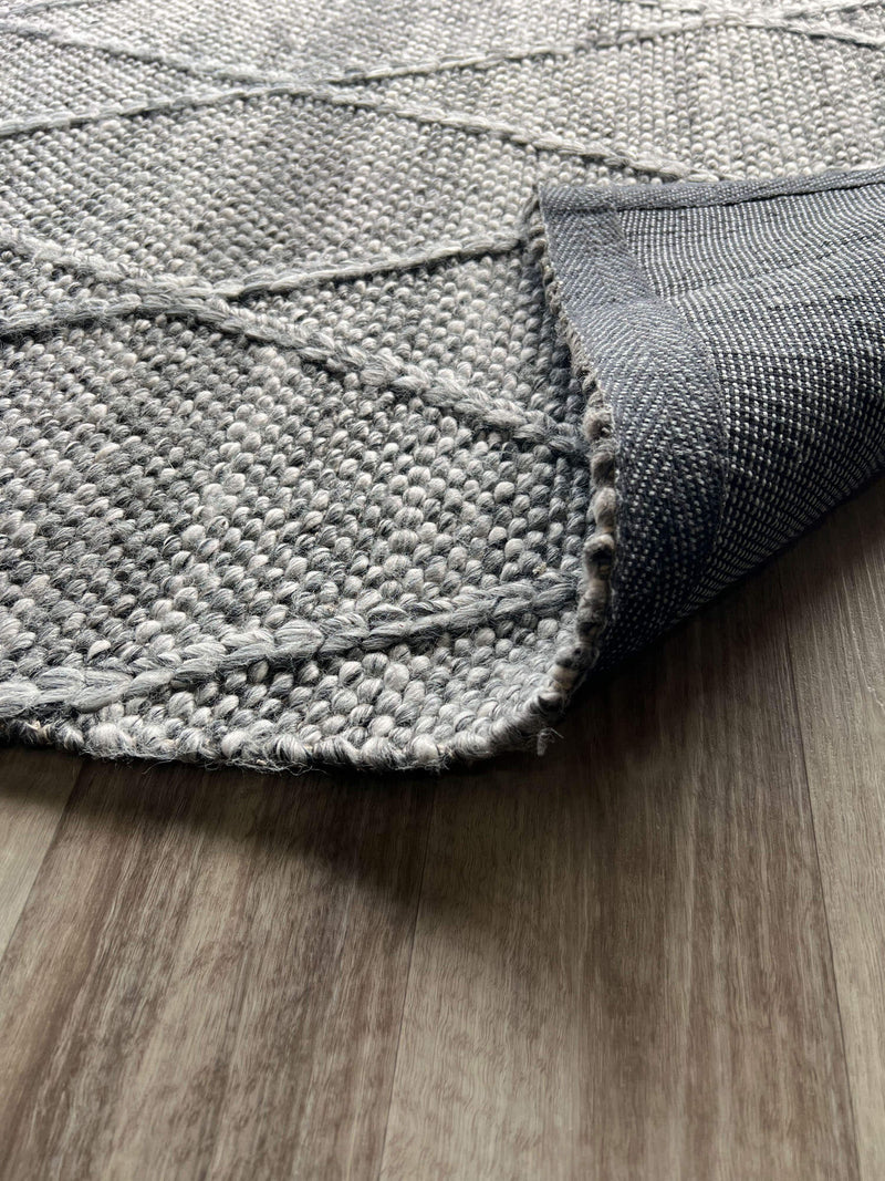 OmbreWool Coast Diamond Dark Grey Rug