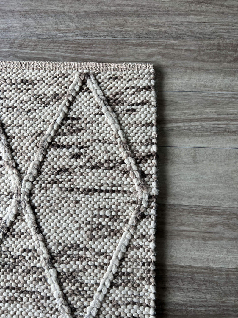 OmbreWool Coast Diamond Natural Round Rug