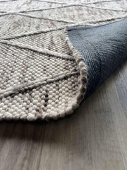 OmbreWool Coast Diamond Natural Rug