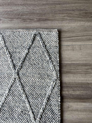 OmbreWool Coast Diamond Spotted Grey Rug