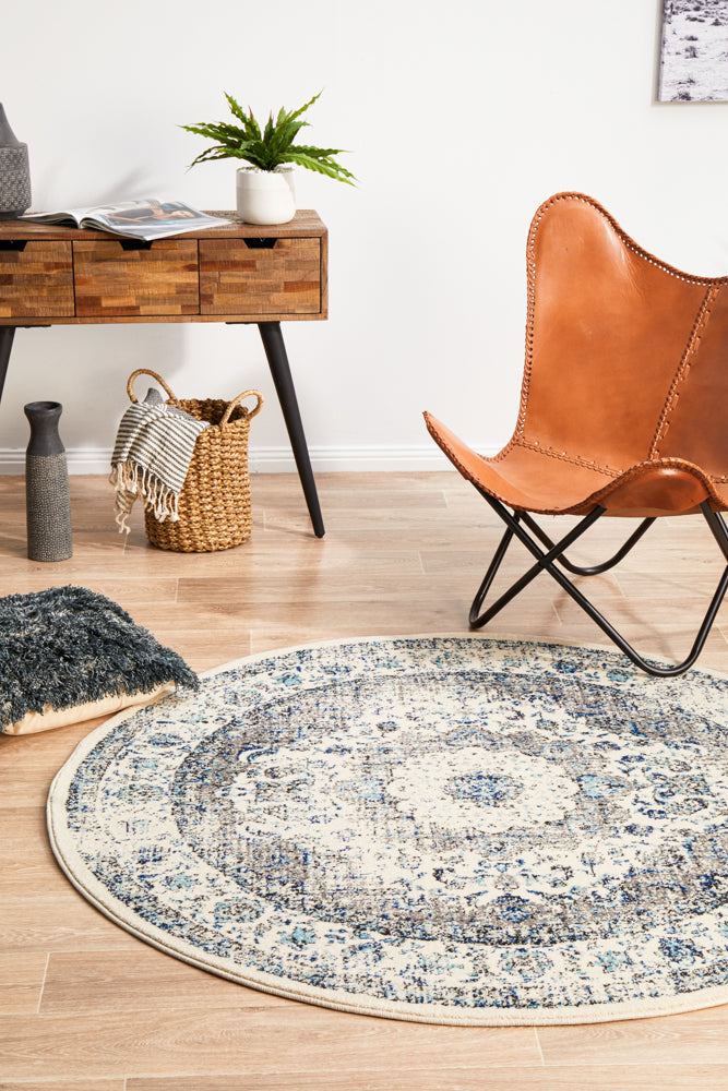 Summon Mist White Transitional Round Rug