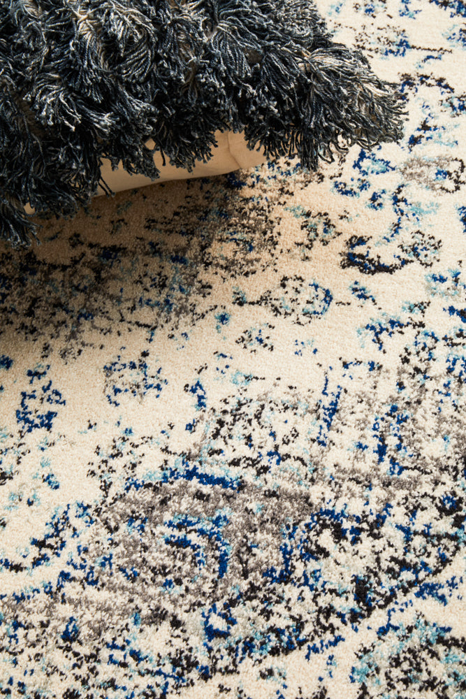 Summon Mist White Transitional Round Rug