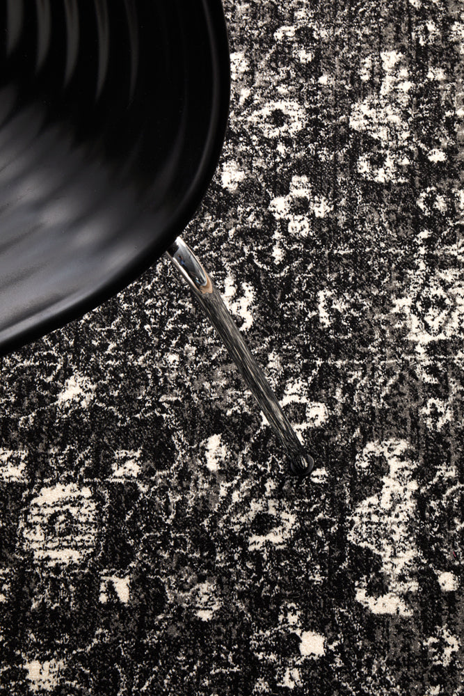 Summon Estella Charcoal Transitional Rug