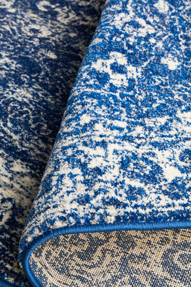 Summon Oasis Navy Transitional Round Rug