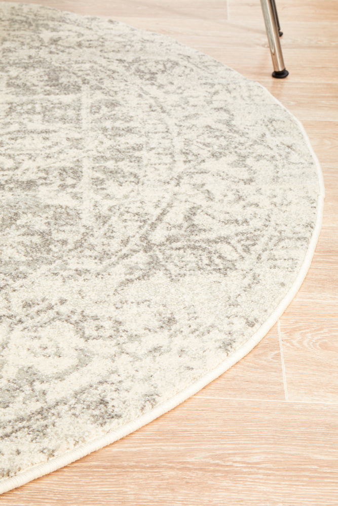 Summon Dream White Silver Transitional Round Rug