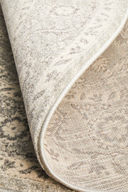 Summon Silver Flower Transitional Round Rug