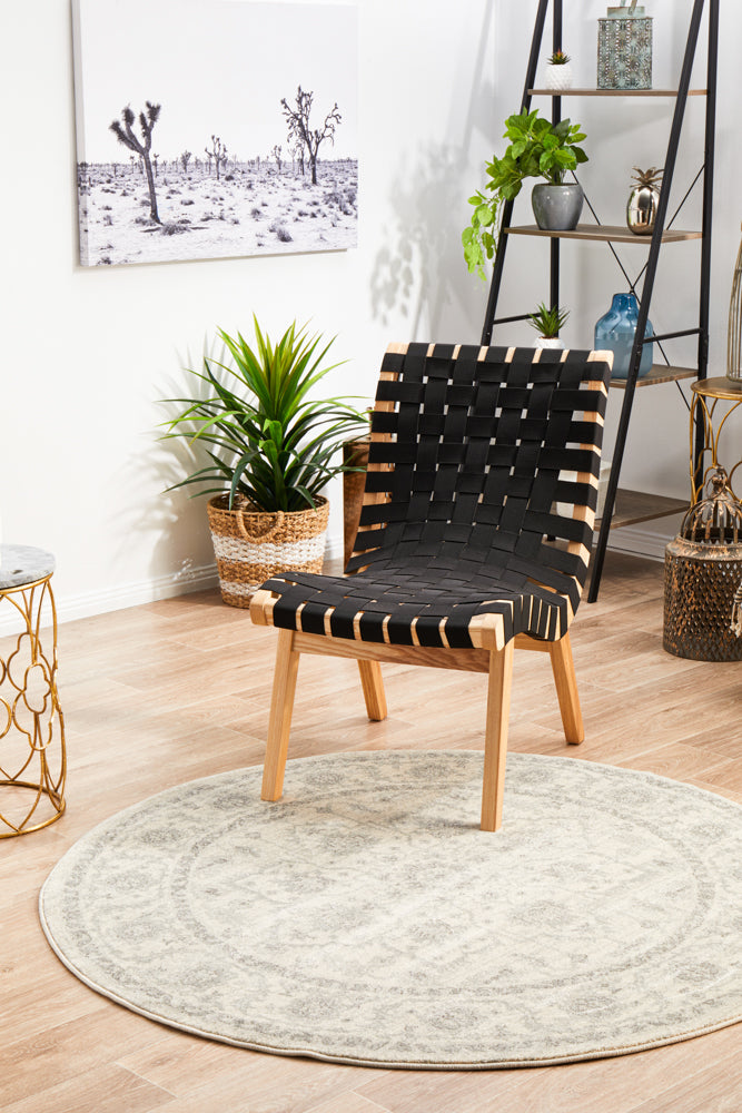 Summon Winter White Transitional Round Rug